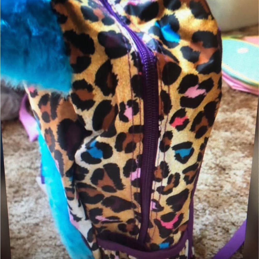 NWT Leopard Print cat Kids Backpack with Blue faux fur Accents. Full size bag - Picture 5 of 5